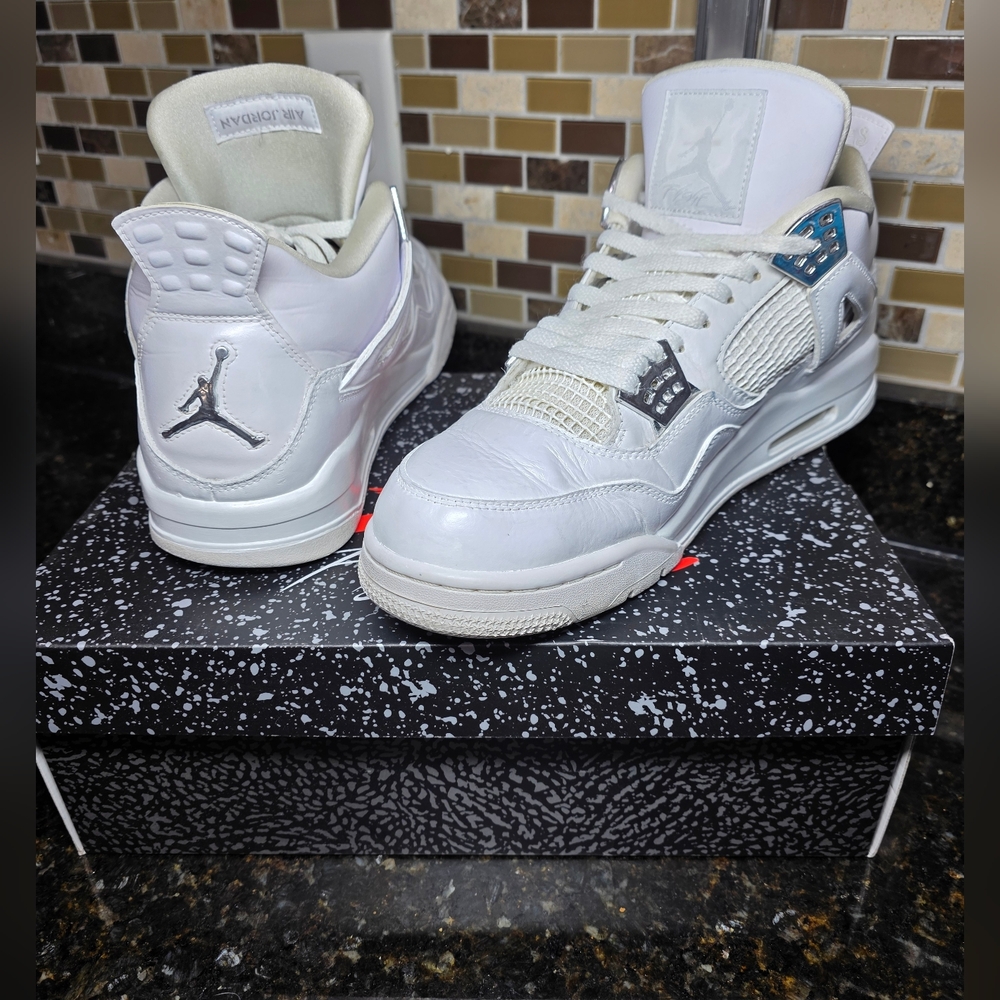 Jordan 4 Retro Pure Money 2017 Mens Size 13 (308497-100)